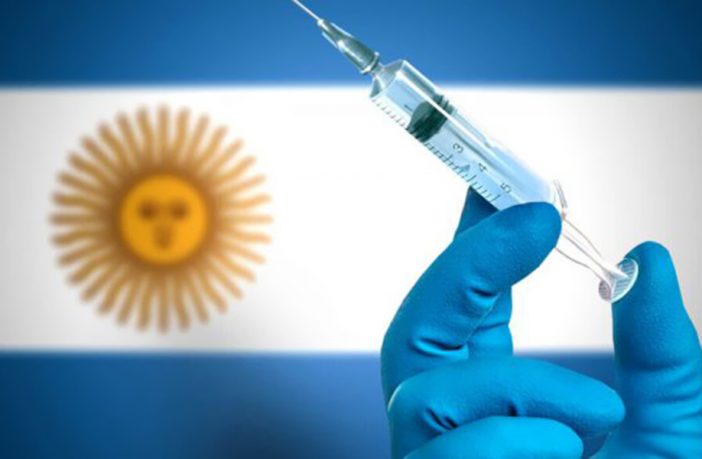 Nación desembolsó casi $100 mil millones de pesos para vacunar en 2021