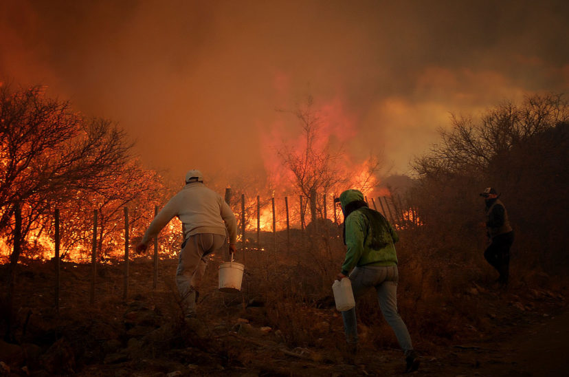 Hay focos de incendios activos en Entre Ríos y en otras seis provincias