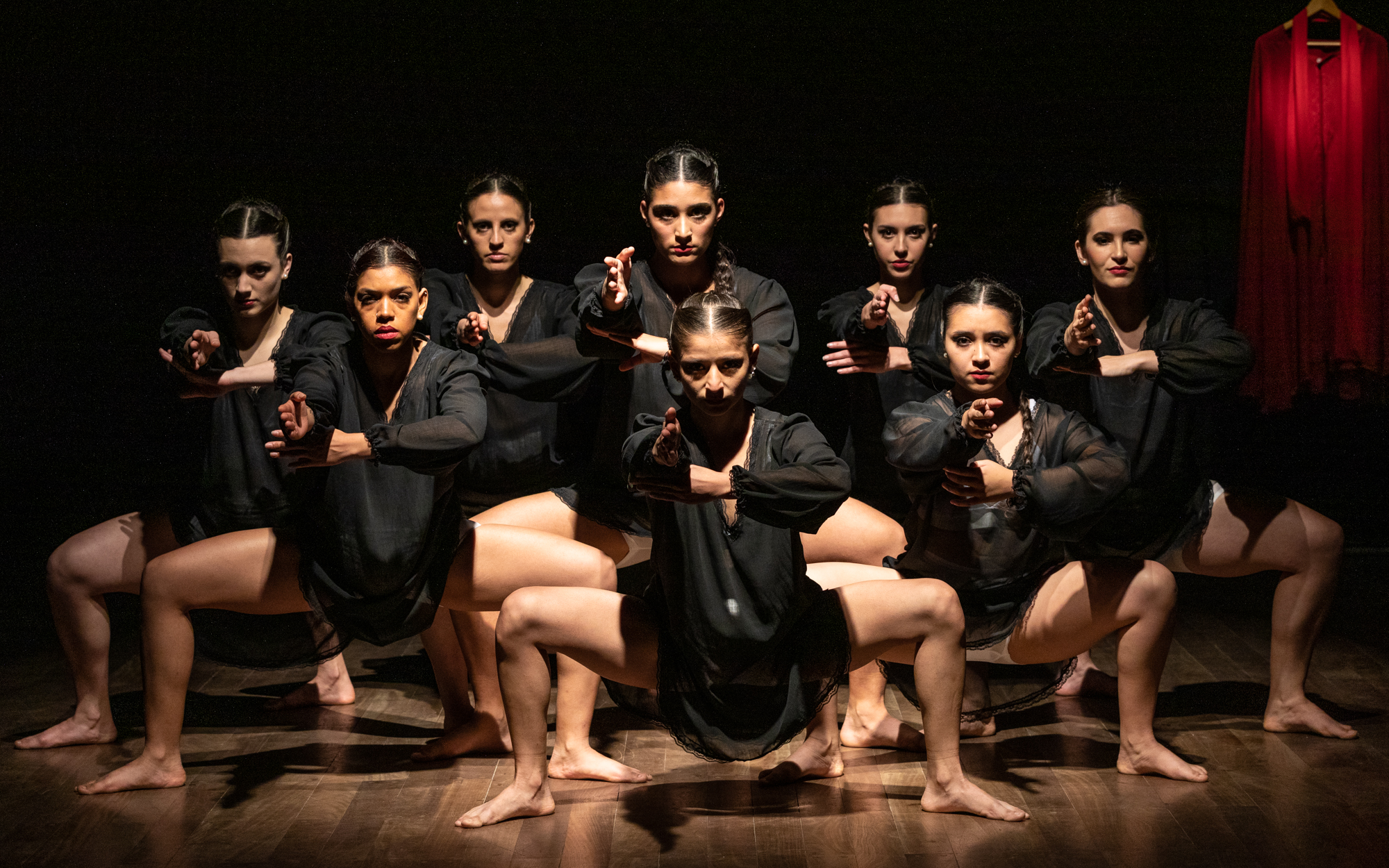 Se presentará la obra de danza teatro “Casta de Antígonas” en el Teatro 3 de Febrero￼