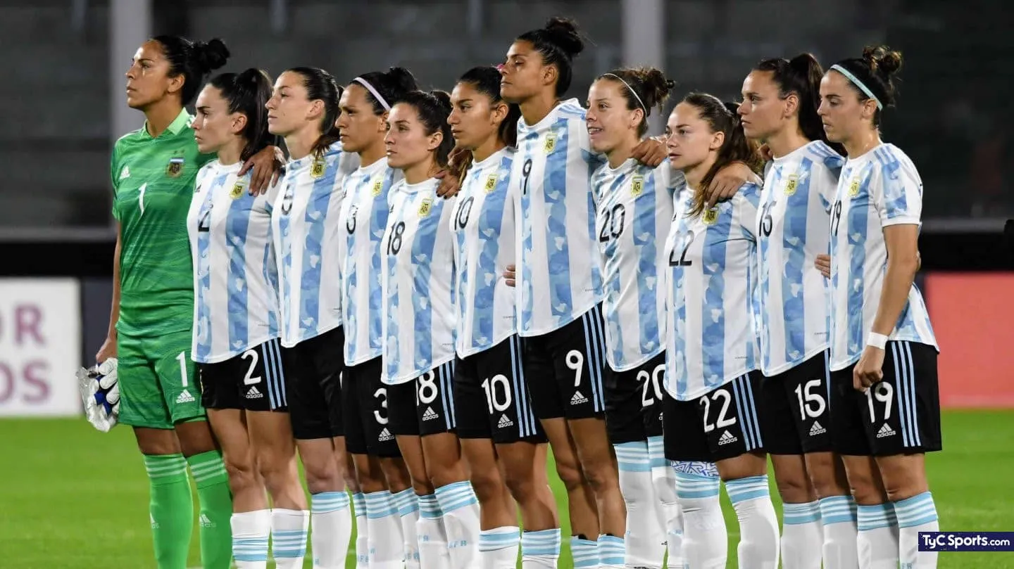 Mundial Femenino: Argentina va por su primera victoria contra Sudáfrica