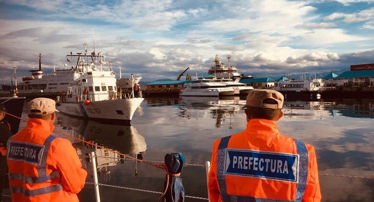 Paraná: inscriben a aspirantes a personal de la Marina Mercante