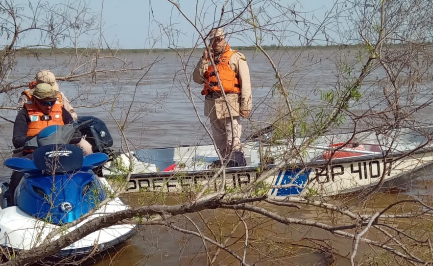Río Paraná: Hallaron el cuerpo del pescador buscado