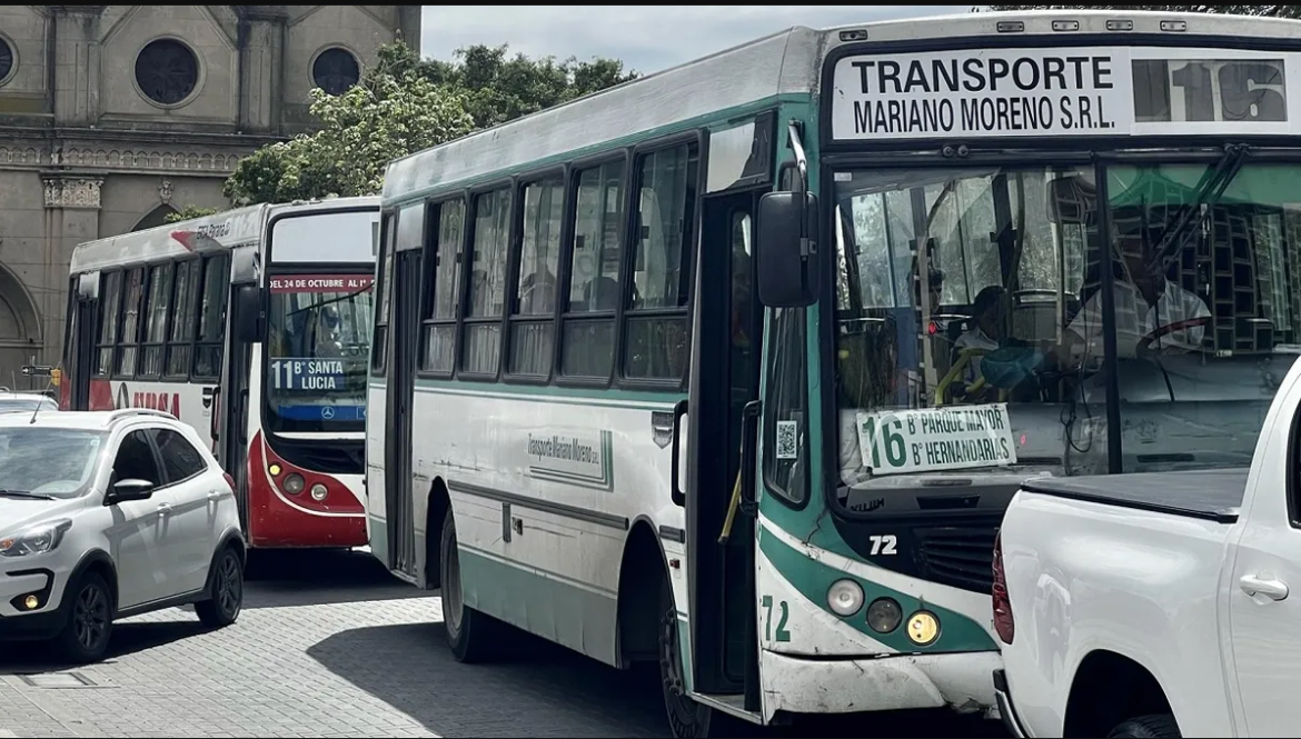 Transporte: se declarará emergencia del servicio por un año en Paraná